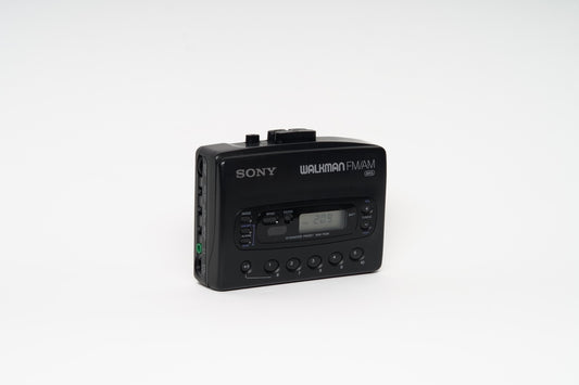 WM-FX28 Restored Vintage Sony Walkman Portable Cassette Player w / digital radio